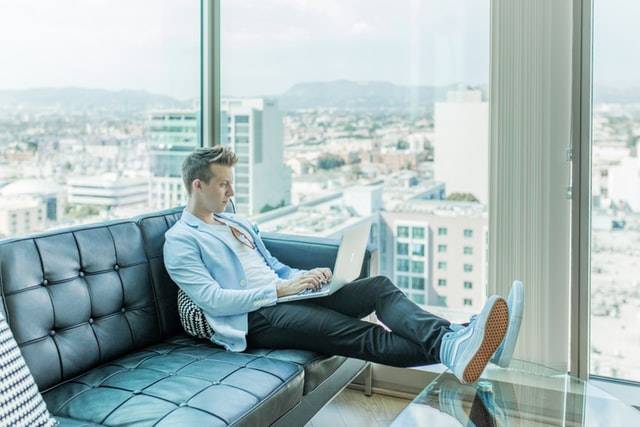 virtual offices and tela commuting becoming the norm